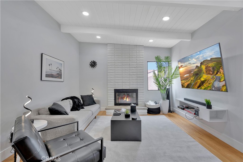 MLS #NP25103880 img 4