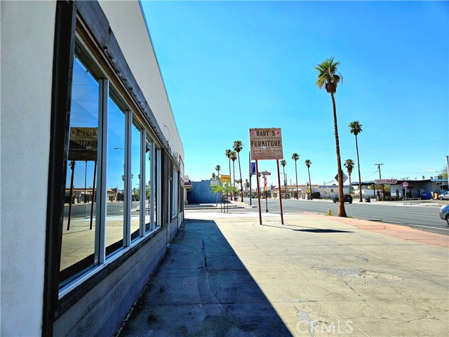 73617 29 Palms, Twentynine Palms, California 92277, ,Commercial Lease,For Rent,73617 29 Palms,CRJT24179354