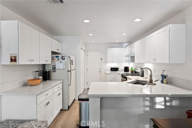 Detail Gallery Image 21 of 45 For 2900 via Toscana #101,  Corona,  CA 92879 - 2 Beds | 2 Baths