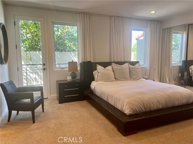 703 11th Street, Hermosa Beach, California 90254, 4 Bedrooms Bedrooms, ,4 BathroomsBathrooms,Residential,For Sale,11th,SB24052501