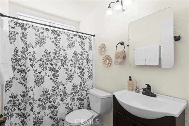 Image 15 of 40 For 2170 Kiwi Circle