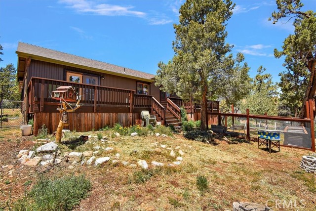Detail Gallery Image 25 of 38 For 227 Santa Barbara Ave, Sugarloaf,  CA 92386 - 3 Beds | 2 Baths