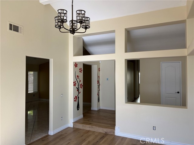 Detail Gallery Image 15 of 52 For 3834 N Silver Tree Ct, Rialto,  CA 92377 - 4 Beds | 2 Baths