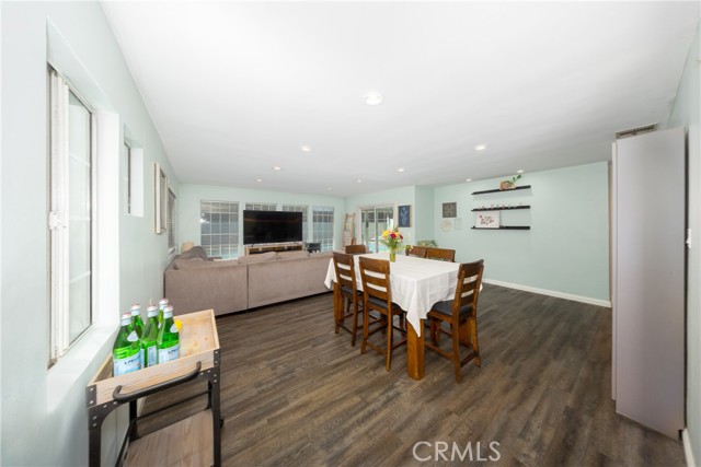 Detail Gallery Image 12 of 39 For 10512 Rose Hedge, Whittier,  CA 90606 - 5 Beds | 3 Baths