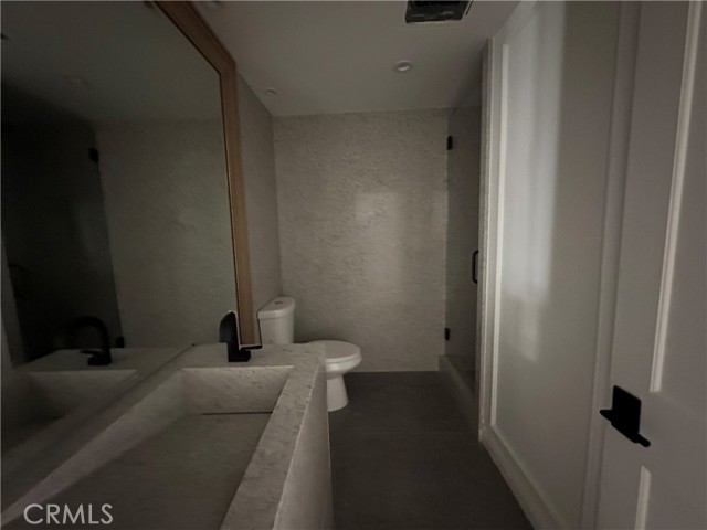 23128 PARK SORRENTO, Calabasas CA: https://media.crmls.org/medias/2181ee8d-1b90-4e0a-8b1a-3f9c1046b97c.jpg