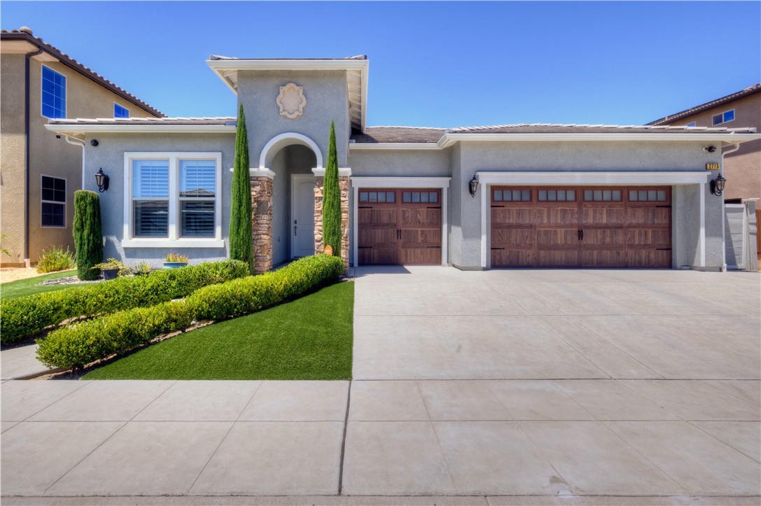 Detail Gallery Image 1 of 1 For 2715 N Bliss Ave, Fresno,  CA 93727 - 4 Beds | 3/1 Baths