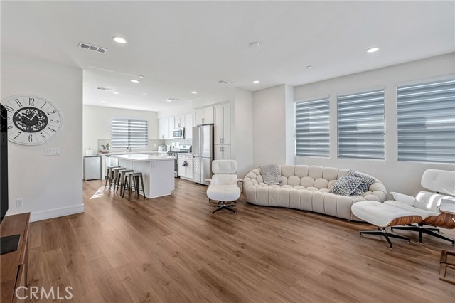 Detail Gallery Image 6 of 19 For 149 E Knox Dr, La Habra,  CA 90631 - 3 Beds | 2/1 Baths