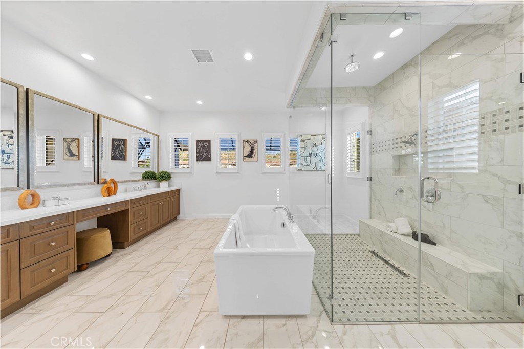 MLS #OC25277279 image #57