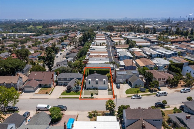 26424 Senator Avenue, Harbor City CA: https://media.crmls.org/medias/21861e3d-c03d-495f-a3dc-b1cb7ce69224.jpg