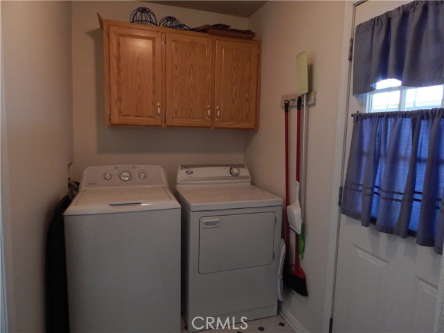 2200 W WILSON, Banning CA: https://media.crmls.org/medias/21869af2-5999-4573-a286-bdfcbfec439b.jpg