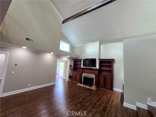 Detail Gallery Image 6 of 54 For 24832 Forest Knoll, Lake Forest,  CA 92630 - 4 Beds | 2/1 Baths