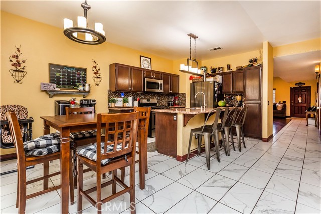 Image 4 of 24 For 3520 Murray Hill Way