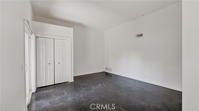 Detail Gallery Image 28 of 38 For 2600 W Segerstrom Ave #D,  Santa Ana,  CA 92704 - 3 Beds | 2/1 Baths