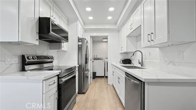 Detail Gallery Image 4 of 11 For 1840 Camberley #206,  Hacienda Heights,  CA 91745 - 2 Beds | 2 Baths