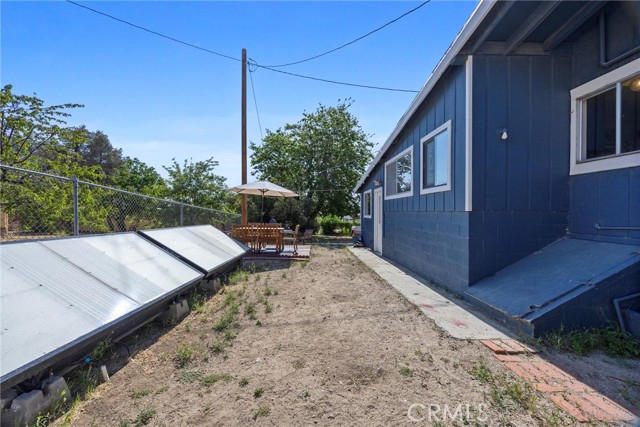 4201 Irvon Trail, Frazier Park CA: https://media.crmls.org/medias/218a2b7e-ebd9-4d1f-83ce-438a78e8e27e.jpg