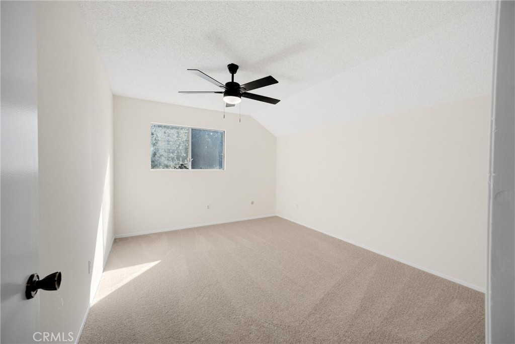 MLS #WS25277903 image #16