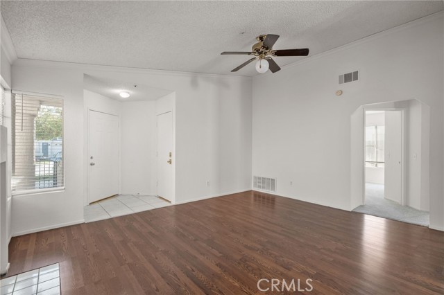 Detail Gallery Image 8 of 29 For 11864 Perlita, Fontana,  CA 92337 - 3 Beds | 2 Baths