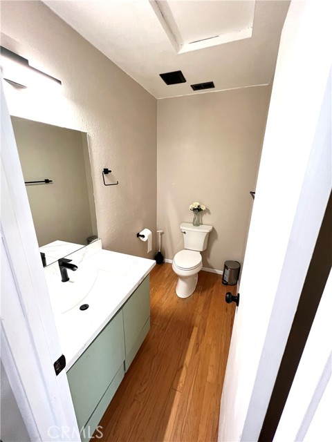 24792 Bernard Drive, Crestline CA: https://media.crmls.org/medias/218c9cf3-df1e-4171-821f-282e0600247f.jpg