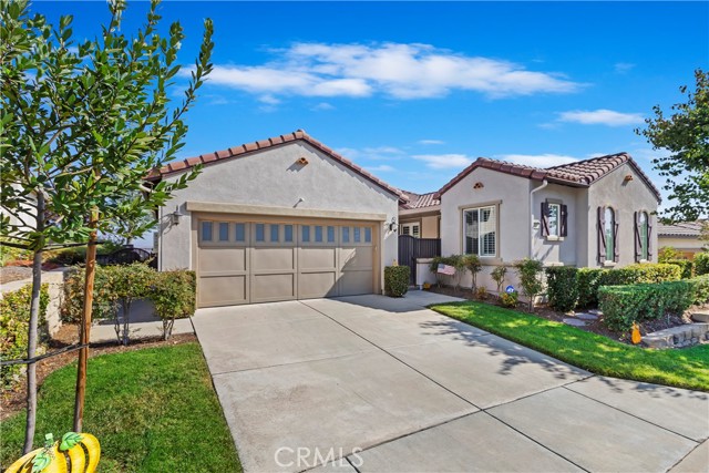 Detail Gallery Image 2 of 57 For 8808 Larkspur Dr, Corona,  CA 92883 - 3 Beds | 3/1 Baths