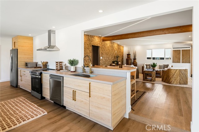 70315 Indian Trail, 29 Palms CA: https://media.crmls.org/medias/218d6a2c-33c0-46e9-aa27-ca520751adc7.jpg