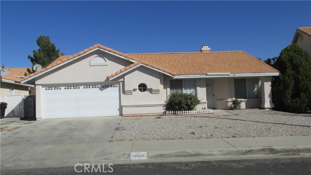 Detail Gallery Image 1 of 1 For 14558 Oregon Trl, Victorville,  CA 92392 - 3 Beds | 2 Baths