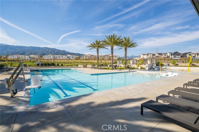 Detail Gallery Image 25 of 33 For 16620 Wyndham Ln #6,  Fontana,  CA 92336 - 3 Beds | 2/1 Baths