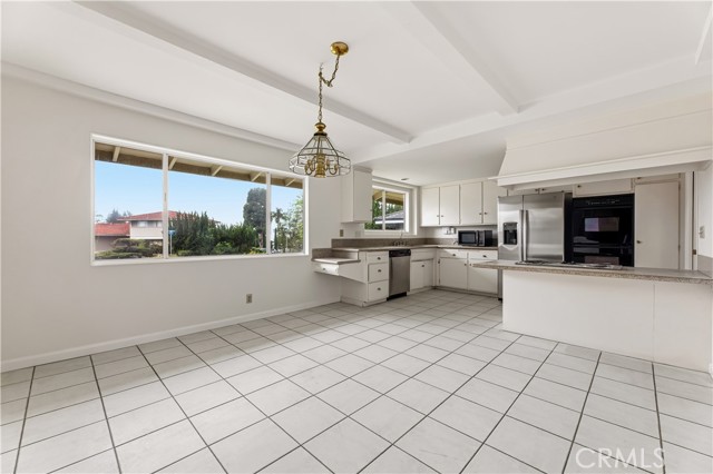 5602 Sunmist Drive, Rancho Palos Verdes, California 90275, 3 Bedrooms Bedrooms, ,3 BathroomsBathrooms,Residential,For Sale,Sunmist,OC26066413