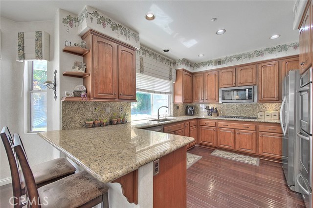17402 Sara Lane, Chino Hills CA: https://media.crmls.org/medias/2190480d-bd46-406c-bd0d-038e9a72c546.jpg