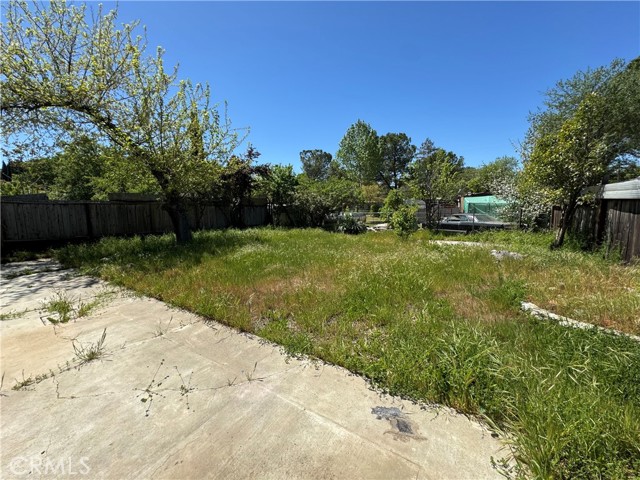 Detail Gallery Image 10 of 27 For 3723 Buckeye St, Clearlake,  CA 95422 - 3 Beds | 1/1 Baths
