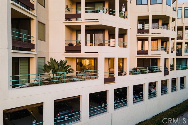 510 The Village, Redondo Beach, California 90277, 2 Bedrooms Bedrooms, ,2 BathroomsBathrooms,Residential,Sold,The Village,SB22067314