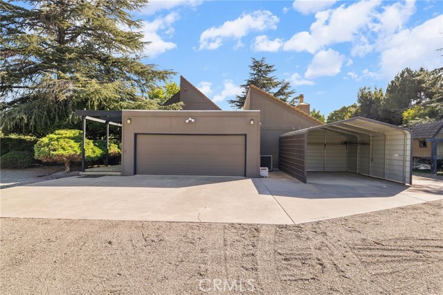 6357 County Road 48, Willows CA: https://media.crmls.org/medias/21913f82-86d9-4f0d-8576-a6ec858d7eb8.jpg