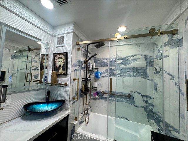 Detail Gallery Image 27 of 33 For 100 Atlantic Ave #1012,  Long Beach,  CA 90802 - 2 Beds | 1 Baths