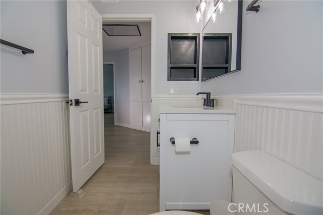 Detail Gallery Image 20 of 38 For 21865 Jinetes, Mission Viejo,  CA 92691 - 4 Beds | 3 Baths