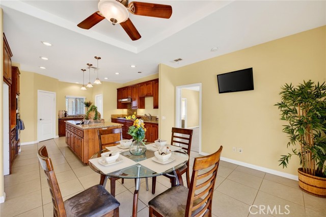 Detail Gallery Image 14 of 69 For 39475 Bruce Ln, Temecula,  CA 92592 - 4 Beds | 3/1 Baths