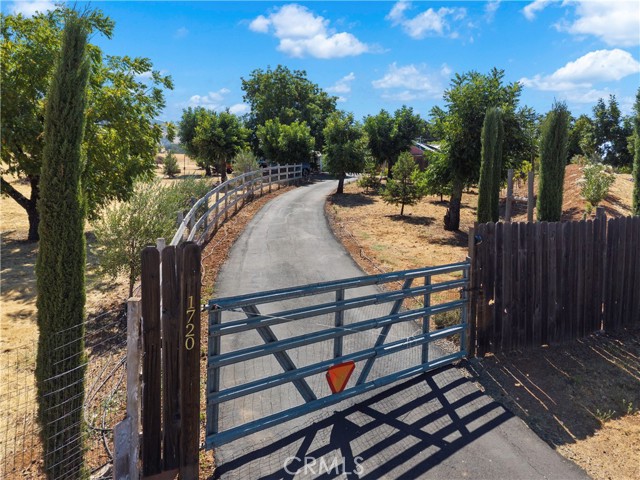 Detail Gallery Image 1 of 46 For 1720 E. Highway 20, Upper Lake,  CA 95485 - 3 Beds | 1 Baths