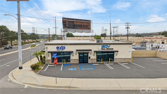  Commercial for Sale in Canyon Country, California