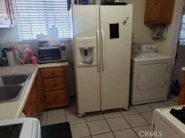 7244 Bequette Avenue, Pico Rivera CA: https://media.crmls.org/medias/21944426-80a4-4124-aece-59877a93c2c3.jpg