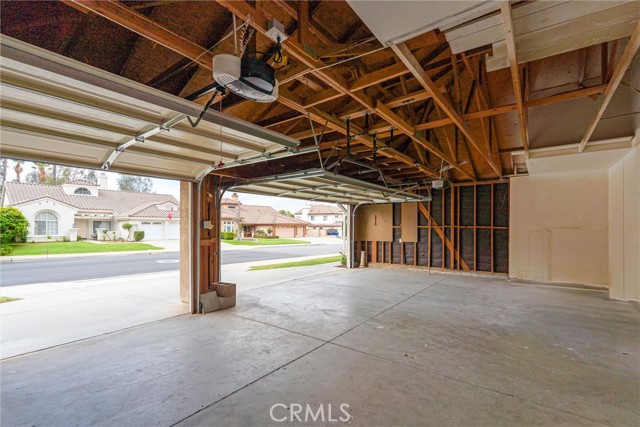 29608 Bright Spot Road, Highland CA: https://media.crmls.org/medias/2194cb68-5f2a-4568-a042-aff13adb87c4.jpg