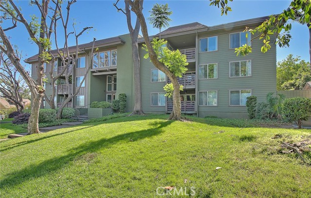 1720 Mission Street, South Pasadena CA: https://media.crmls.org/medias/2194e930-5377-43a5-8e0b-f979e11a2ea6.jpg
