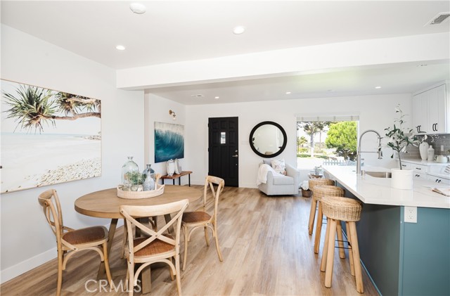 1101 High Lane, Redondo Beach, California 90278, 3 Bedrooms Bedrooms, ,2 BathroomsBathrooms,Residential,Sold,High,SB22142455