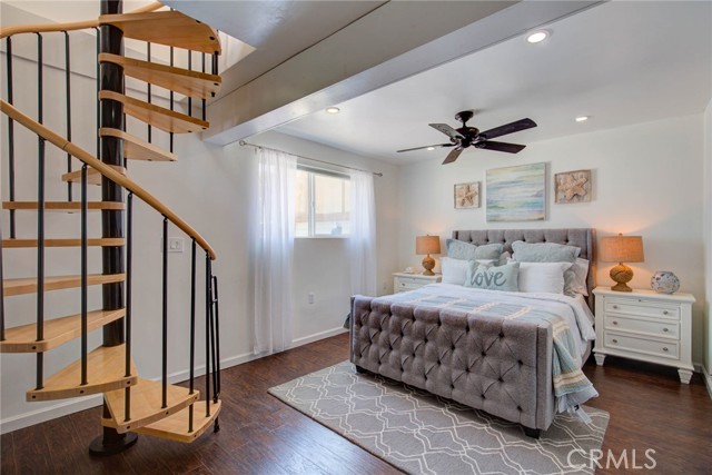 Detail Gallery Image 20 of 26 For 217 35th Pl #B,  Manhattan Beach,  CA 90266 - 2 Beds | 1 Baths