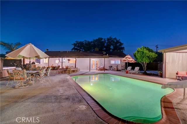 Image 8 of 75 For 1261 Ramona Boulevard