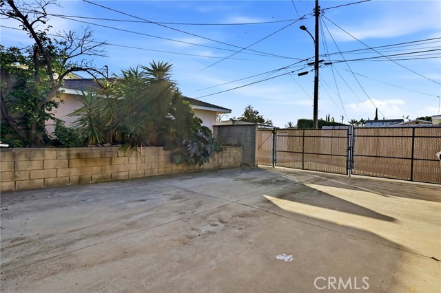 Detail Gallery Image 7 of 47 For 421 Sycamore Avenue, Brea,  CA 92821 - 2 Beds | 2 Baths