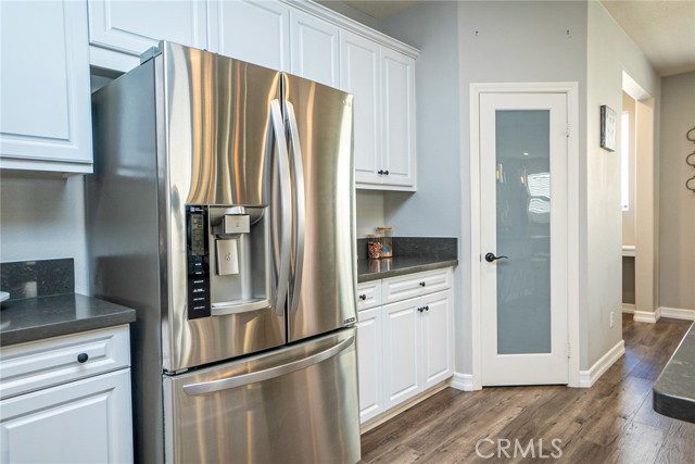 Detail Gallery Image 10 of 49 For 4788 Condor, Fontana,  CA 92336 - 3 Beds | 2/1 Baths