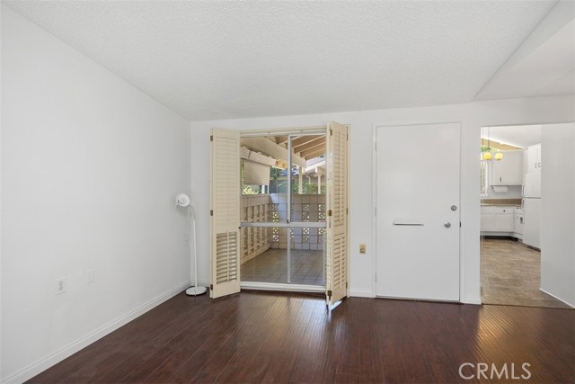 Detail Gallery Image 9 of 40 For 542 via Estrada a,  Laguna Woods,  CA 92637 - 2 Beds | 2 Baths
