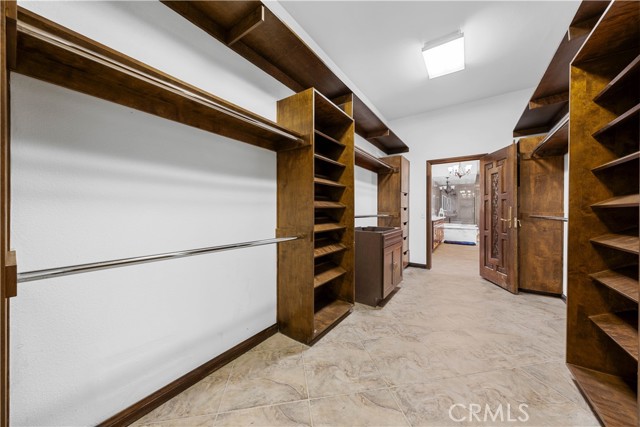 Detail Gallery Image 36 of 65 For 1605 Walter Ct, Colton,  CA 92324 - 4 Beds | 6 Baths