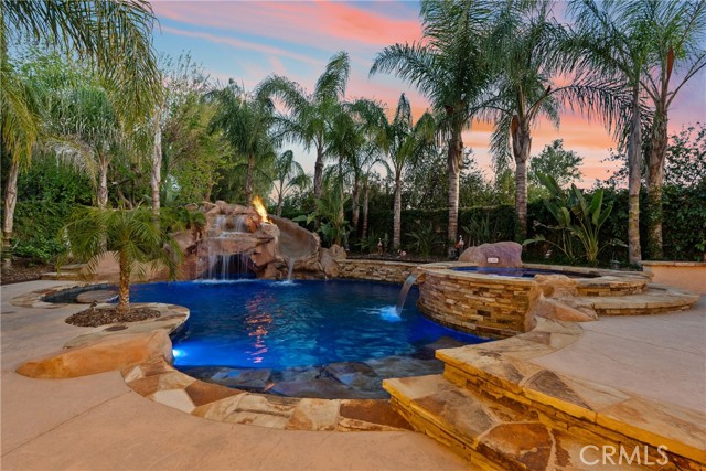 Detail Gallery Image 5 of 70 For 20344 Calhaven, Saugus,  CA 91390 - 3 Beds | 2/1 Baths