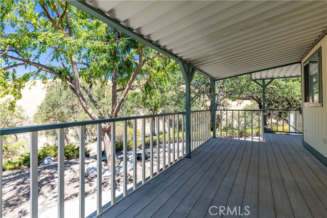 4250 Skylink Lane, Paso Robles CA: https://media.crmls.org/medias/21986724-3ff5-4b78-a702-9c7e6325d79f.jpg