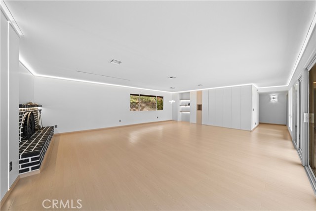 27411 Santa Fe Street, Hemet CA: https://media.crmls.org/medias/2198c5c4-5ebe-479c-a843-4e0d5fd9605b.jpg