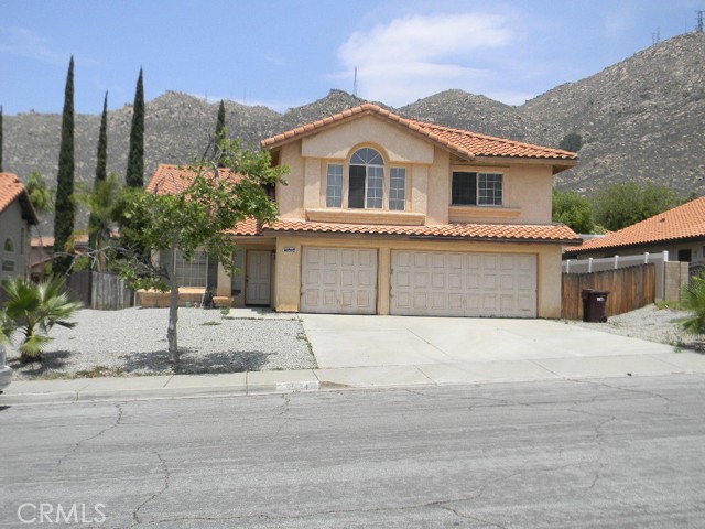 21484 Dickinson Road, Moreno Valley CA: https://media.crmls.org/medias/2198ef53-5236-4c9f-9e33-8768f5001604.jpg